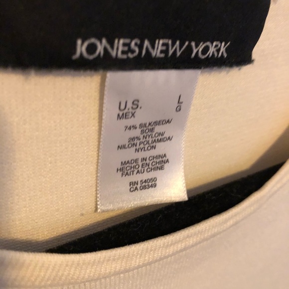 Jones NY Silk Blend Top - Picture 3 of 3